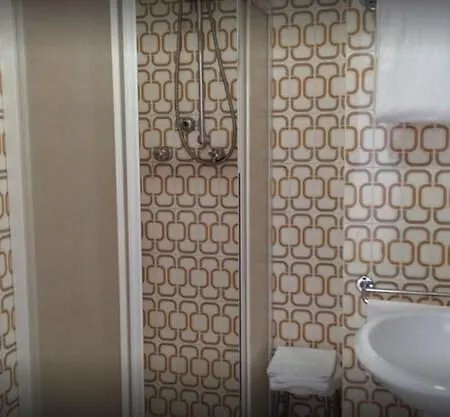 Flora Hotel Prato (Prato)
