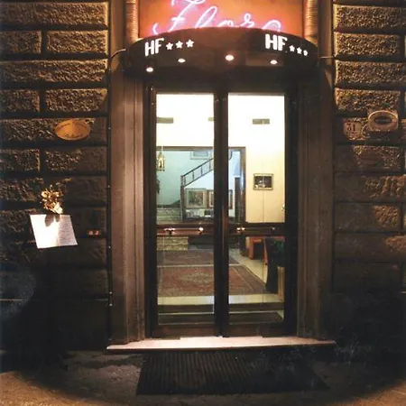 Flora Hotel 3*